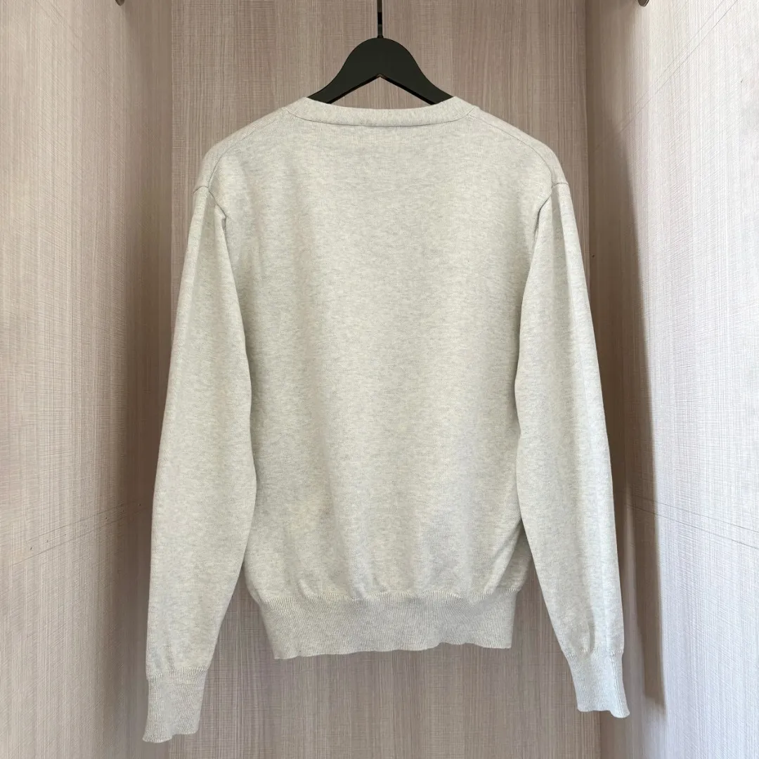 P230 RALPH LAUREN Four colors classic small label embroidered V-neck cardigan long-sleeved buttoned knitted sweater tops for men and women. Four colors. Color: white, black, navy blue, gray. Size: S M L XL. Material: cotton. Weight: 600g.